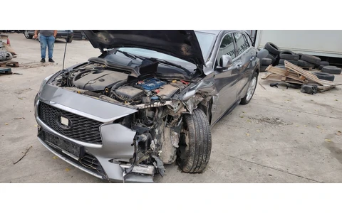 Infiniti Q30 1 (2016 - 2020) - imagine 2
