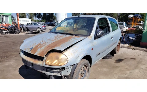 Renault Clio 2 (facelift) (2001 - 2005) - imagine 1