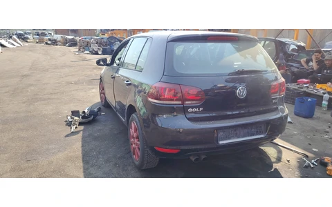 Volkswagen Golf 6 (2008 - 2015) - imagine 4
