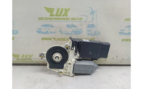 Motoras geam dreapta fata 1C1959802a Volkswagen Golf 4 (1997 - 2006) - imagine 3