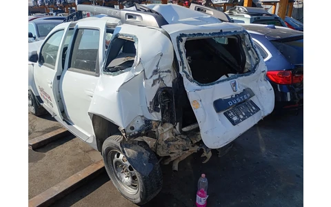 Dacia Duster 1 (facelift) (2013 - 2017) - imagine 4