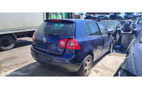 Volkswagen Golf 5 (2003 - 2009) - imagine 7