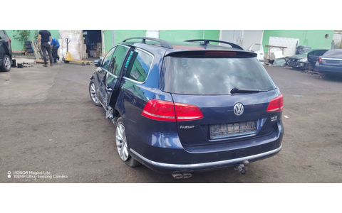 Volkswagen Passat B7 (2010 - 2015) - imagine 3