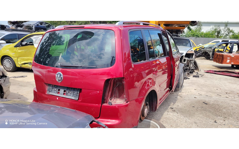 Volkswagen Touran 1 (2003 - 2006) - imagine 7