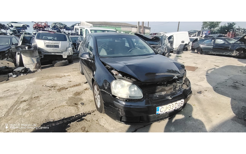 Volkswagen Golf 5 (2003 - 2009) - imagine 1