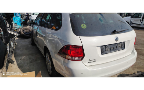 Volkswagen Golf 6 (2008 - 2015) - imagine 5