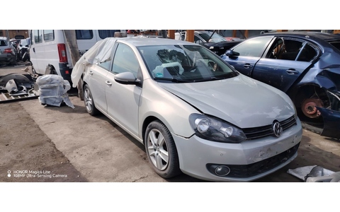 Volkswagen Golf 6 (2008 - 2015) - imagine 1