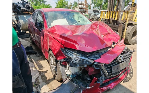 Mazda 3 BM (facelift) (2016 - 2019) - imagine 2