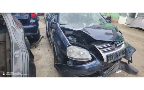 Volkswagen Golf 5 (2003 - 2009) - imagine 2