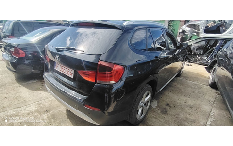 BMW X1 E84 (2009 - 2012) - imagine 3