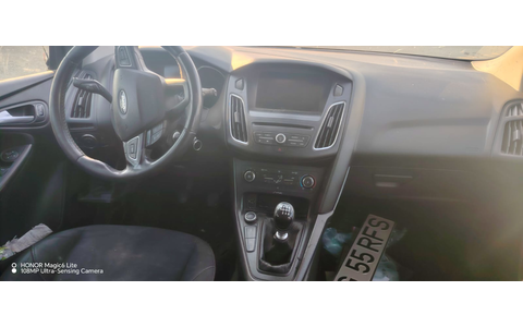 Ford Focus 3 (facelift) (2014 - 2020) - imagine 3