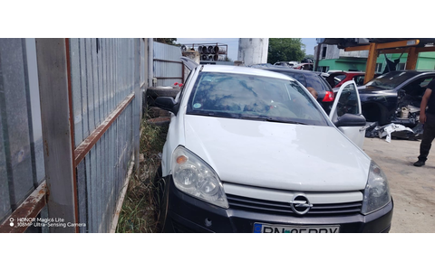 Opel Astra H (2004 - 2007) - imagine 2