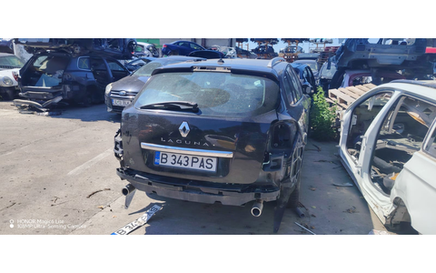 Renault Laguna 3 (facelift) (2011 - 2015) - imagine 4