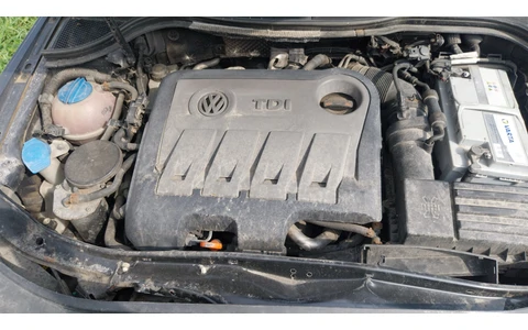 Volkswagen Passat CC 1 (facelift) (2012 - 2017) - imagine 7