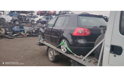 Volkswagen Golf 5 (2003 - 2009) - imagine 2