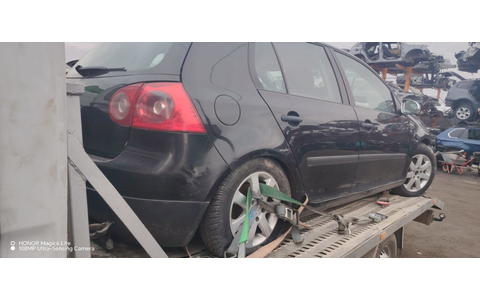 Volkswagen Golf 5 (2003 - 2009) - imagine 3