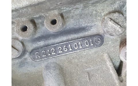 Cutie de viteze manuala 6 trepte r2122610101 Mercedes Benz C-Class W204/S204 (2007 - 2012) - imagine 7
