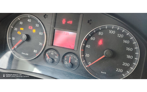 Volkswagen Golf 5 (2003 - 2009) - imagine 5