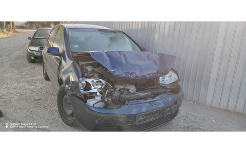 Volkswagen Golf 5 (2003 - 2009) - imagine 4