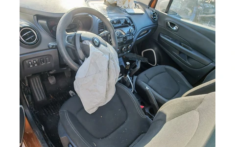 Renault Captur 1 (facelift) (2017 - 2019) - imagine 9