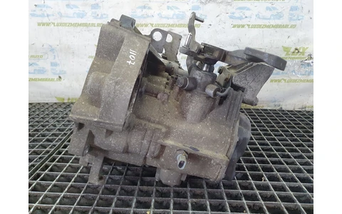 Cutie de viteze manuala 5 trepte FXQ Volkswagen Golf 5 (2003 - 2009) - imagine 3