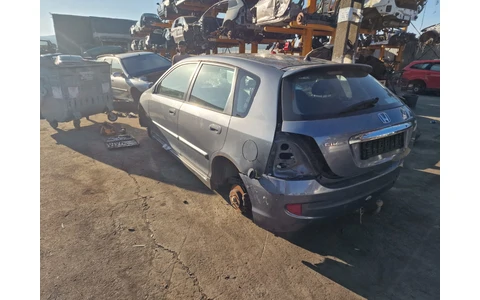 Honda Civic 7 (2000 - 2005) - imagine 1