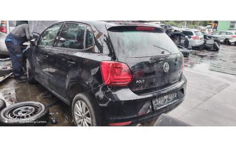 Volkswagen Polo 5 (6R) (facelift) (2014 - 2018) - imagine 2