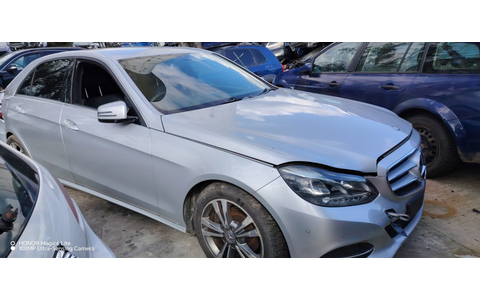 Mercedes Benz E-Class W212 (2009 - 2013) - imagine 2