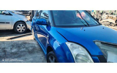 Suzuki Swift 3 (2004 - 2010) - imagine 2
