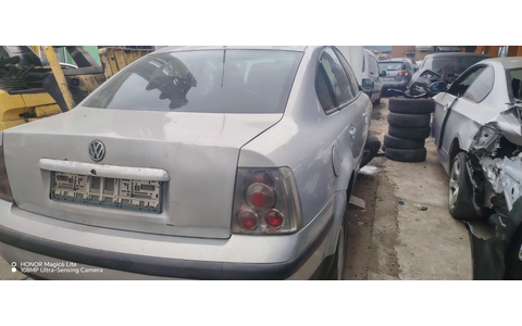 Volkswagen Passat B5 (1996 - 2000) - imagine 1