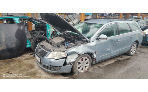 Volkswagen Passat B6 (2005 - 2010) - imagine 3