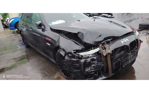 BMW Seria 5 F11 (2009 - 2013) - imagine 2