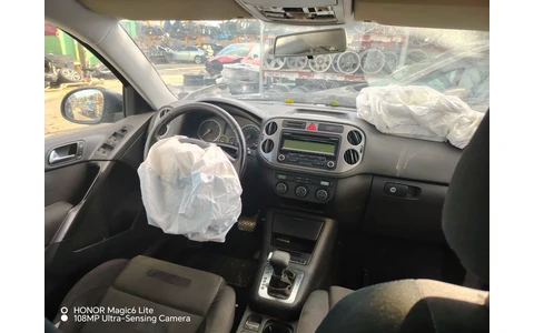 Volkswagen Tiguan 1 (5N) (2007 - 2011) - imagine 7