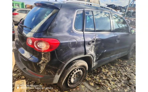Volkswagen Tiguan 1 (5N) (2007 - 2011) - imagine 4