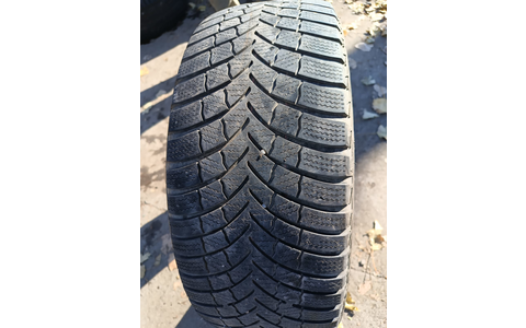 Anvelopa 205/55/R16 Bridgestone Iarna Opel Astra H (2004 - 2007) - imagine 2