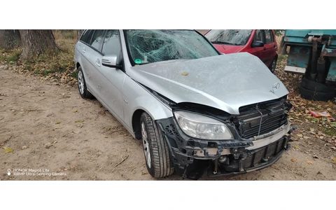 Mercedes Benz C-Class W204/S204 (2007 - 2012) - imagine 3