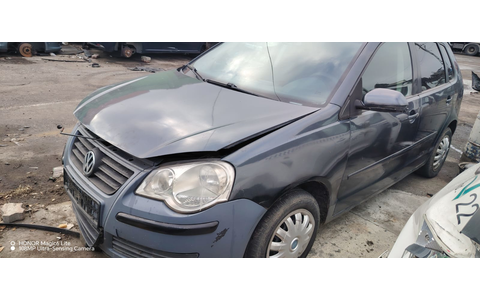 Volkswagen Polo 4 (9N) (facelift) (2005 - 2009) - imagine 1