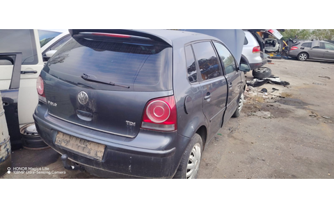 Volkswagen Polo 4 (9N) (facelift) (2005 - 2009) - imagine 4