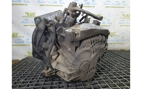 Cutie de viteze manuala 6 trepte 55186620 Opel Astra H (2004 - 2007) - imagine 2