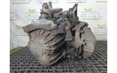 Cutie de viteze manuala 6 trepte 55186620 Opel Astra H (2004 - 2007) - imagine 5
