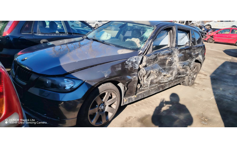 BMW Seria 3 E90 (2004 - 2010) - imagine 1
