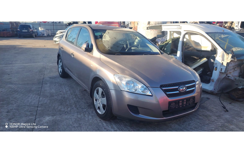 Kia Ceed 1 (2007 - 2010) - imagine 2