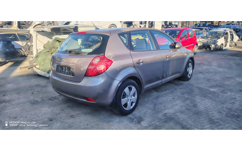 Kia Ceed 1 (2007 - 2010) - imagine 5