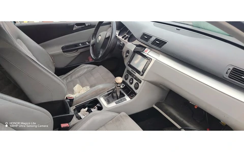 Volkswagen Passat B6 (2005 - 2010) - imagine 6