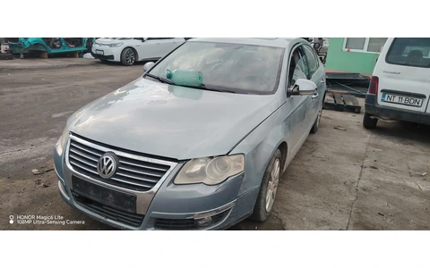 Volkswagen Passat B6 (2005 - 2010) - imagine 2