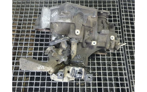 Cutie de viteze manuala 5 trepte Volkswagen Polo 4 (9N) (facelift) (2005 - 2009) - imagine 4