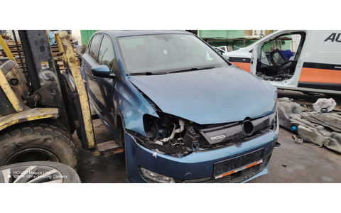 Volkswagen Polo 5 (6R) (2009 - 2015) - imagine 2