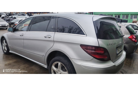 Mercedes Benz R-Class W251 (2005 - 2010) - imagine 3