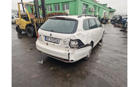 Volkswagen Golf 6 (2008 - 2015) - imagine 1