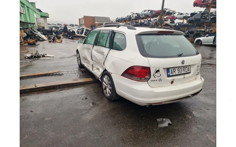 Volkswagen Golf 6 (2008 - 2015) - imagine 2
